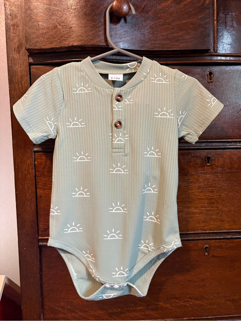 SHEIN Sage Green Short-Sleeve Ribbed One-Piece with White Sunrise Print